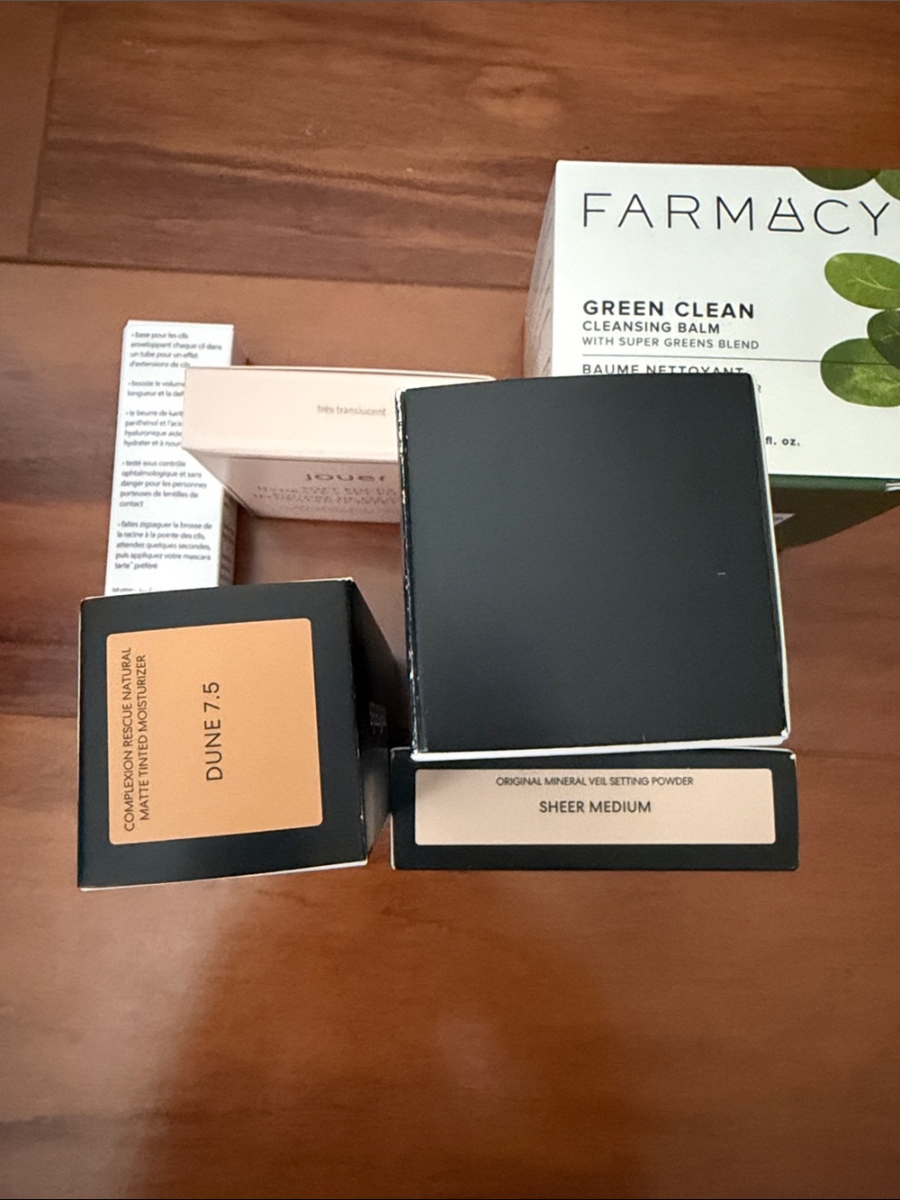 6 Item Bundle — Jouer, Tarte, BareMinerals, Farmacy - Picture 2 of 3